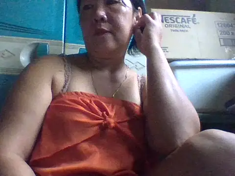 mommasexy29 online show from 10-20-25, 10:43
