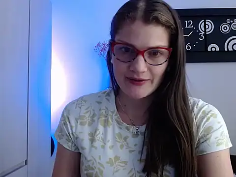 Snapshot of Camila-ventura chatting on 09-30-25, 06:46 Camila-ventura online show from 09-30-25, 06:46