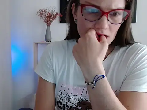 Snapshot of Camila-ventura chatting on 10-05-25, 11:30 Camila-ventura online show from 10-05-25, 11:30