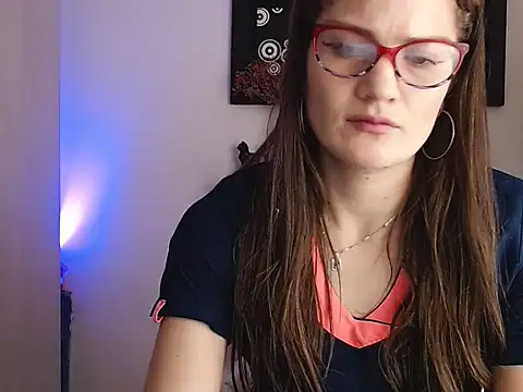 Snapshot of Camila-ventura chatting on 11-03-25, 01:34 Camila-ventura online show from 11-03-25, 01:34