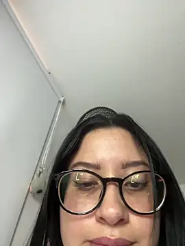 lucy grey25 online show from 02-24-26, 05:33