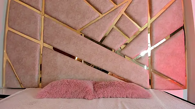 Zafiro claire online show from 11-06-25, 06:53