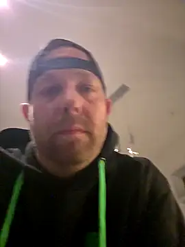 boytoy40 online show from 10-23-25, 02:44