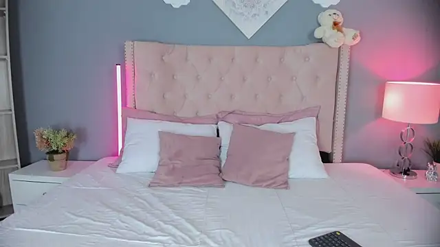 Joe And Emma online show from 09-09-25, 10:20