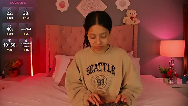 Joe And Emma online show from 11-22-25, 04:44