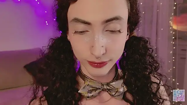Queen of tease online show from 05-05-26, 12:18