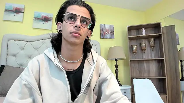 Ibratxandy online show from 12-21-25, 12:45