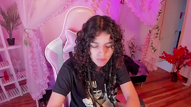 bunny curly online show from 10-27-25, 01:26