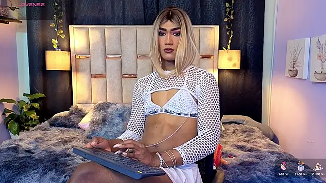 Hanzking01 online show from 09-20-25, 03:40