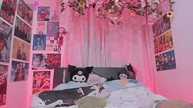 FluffyMelons online show from 04-17-26, 11:08