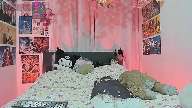 FluffyMelons online show from 04-27-26, 11:03