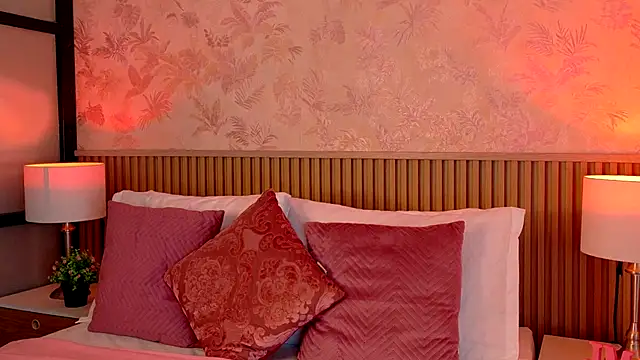 Snapshot of JessicaMason chatting on 10-10-25, 11:15 JessicaMason online show from 10-10-25, 11:15