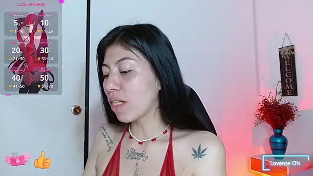 Snapshot of Aily_star chatting on 10-23-25, 04:34 Aily star online show from 10-23-25, 04:34