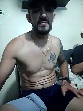 Snapshot of andrusstik chatting on 10-08-25, 04:21 andrusstik online show from 10-08-25, 04:21