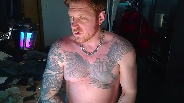 Snapshot of CloudyKingG chatting on 03-05-26, 04:41 CloudyKingG online show from 03-05-26, 04:41