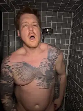 Snapshot of CloudyKingG chatting on 03-11-26, 10:16 CloudyKingG online show from 03-11-26, 10:16