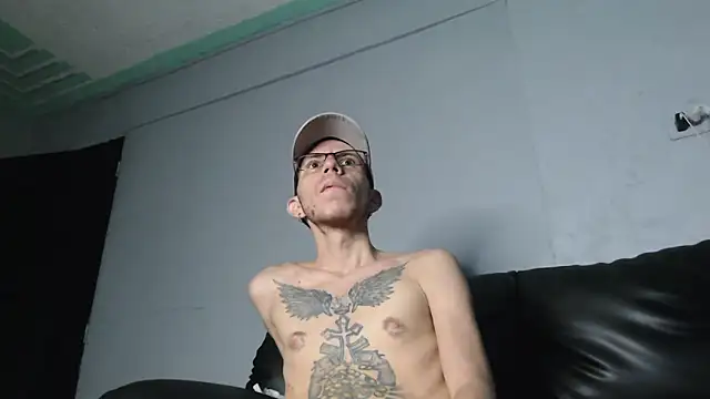 AlexandroRossi online show from 10-30-25, 06:37