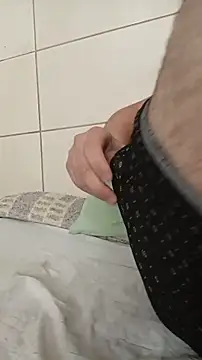 Snapshot of Apollu_Gaucho chatting on 02-12-26, 11:55 Apollu Gaucho online show from 02-12-26, 11:55