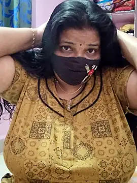 lathikaqueentamil online show from 10-15-25, 12:16