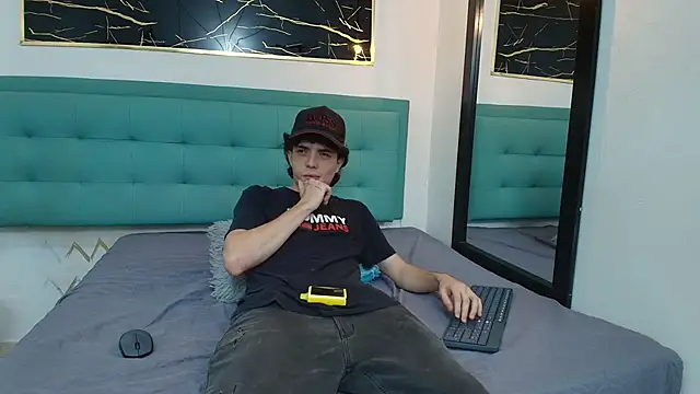 dia fax18 online show from 10-20-25, 07:58