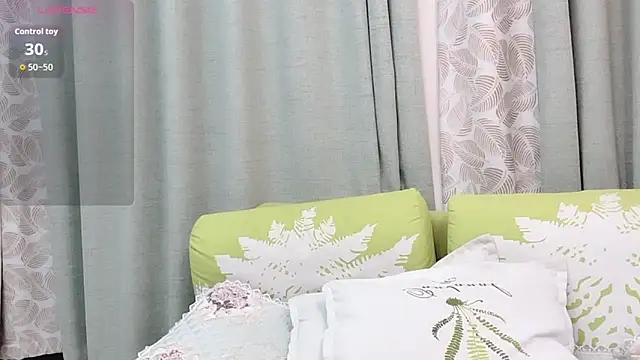 Aiyi909- online show from 11-19-25, 04:51