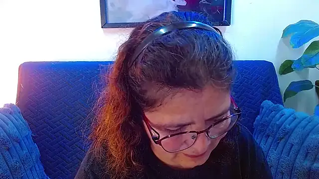 Snapshot of Linda_banks_ chatting on 10-05-25, 01:48 Linda banks online show from 10-05-25, 01:48