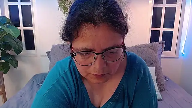 Linda banks  online show from 11-26-25, 09:43