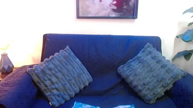 Linda banks  online show from 04-17-26, 01:41