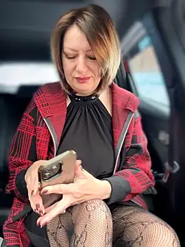 Milena-MilfaXXX online show from 03-06-26, 04:31