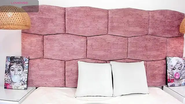 dani velvet online show from 09-26-25, 03:54