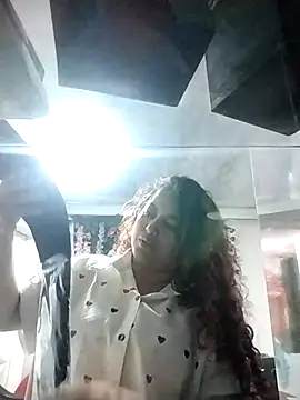 sophimyllers online show from 04-22-26, 11:17