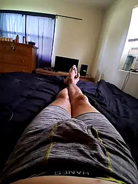 Snapshot of pullitoff chatting on 09-10-25, 02:28 pullitoff online show from 09-10-25, 02:28