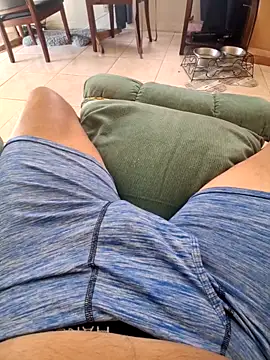 Snapshot of pullitoff chatting on 04-03-26, 03:10 pullitoff online show from 04-03-26, 03:10