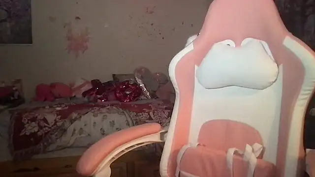 nekowaifuuu online show from 09-28-25, 01:55