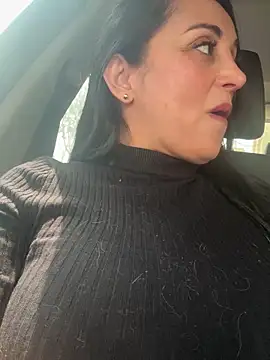 hotadhara01 online show from 12-17-25, 05:30