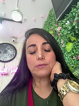 hotadhara01 online show from 03-09-26, 06:45