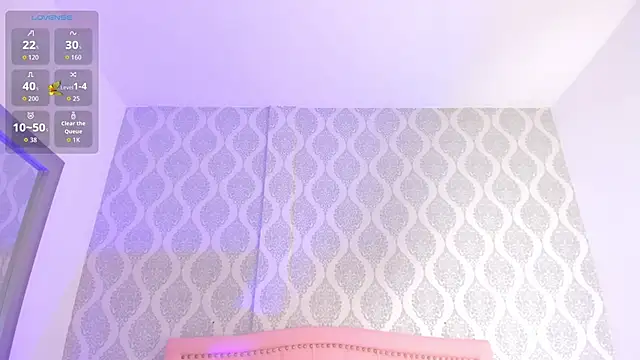 Snapshot of OnlyGia chatting on 10-20-25, 08:09 OnlyGia online show from 10-20-25, 08:09