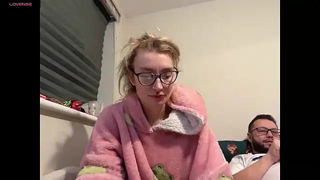 harleyblair online show from 12-01-25, 11:10