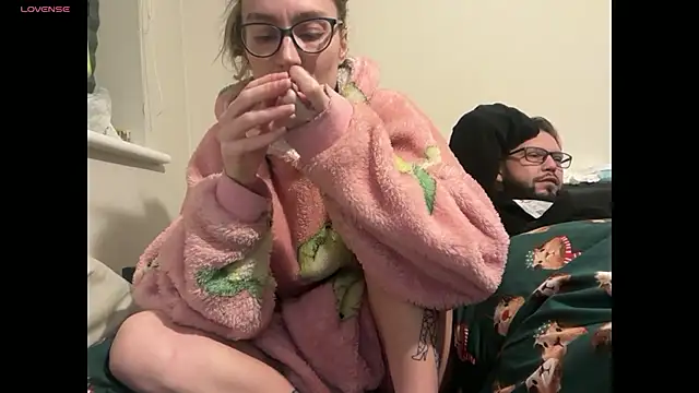 harleyblair online show from 12-02-25, 11:11