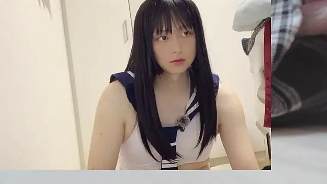 Snapshot of Mia032 chatting on 10-19-25, 02:29 Mia032 online show from 10-19-25, 02:29