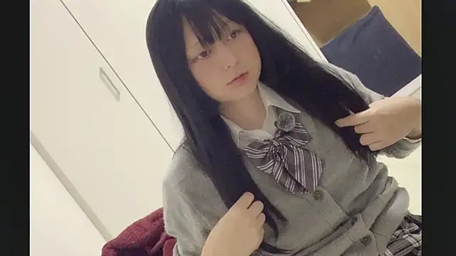 Snapshot of Mia032 chatting on 11-02-25, 01:57 Mia032 online show from 11-02-25, 01:57