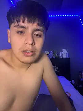 Kailertwink online show from 04-30-26, 03:35