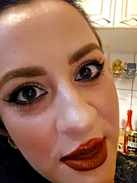 ShineBright88 online show from 04-26-26, 08:28