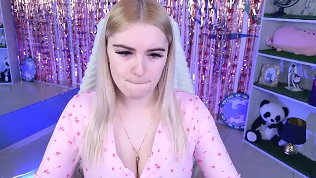 Stef Nicks online show from 02-09-26, 09:13