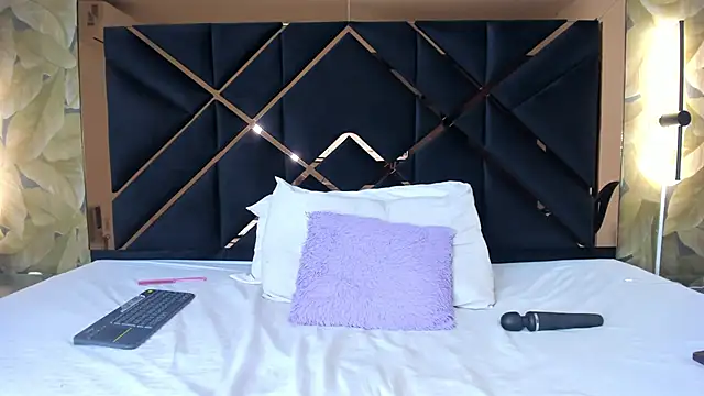 AliciaJerez1 online show from 10-11-25, 08:57