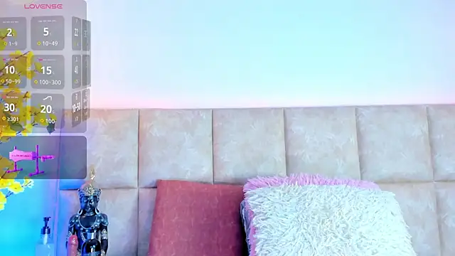 Snapshot of KarolBlanco chatting on 10-09-25, 07:12 KarolBlanco online show from 10-09-25, 07:12