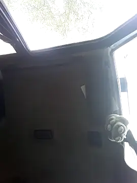 Snapshot of N_i_k_o_l_a_u chatting on 09-29-25, 12:32 N i k o l a u online show from 09-29-25, 12:32