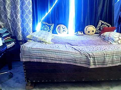 Anaconda-Mall online show from 10-18-25, 03:46