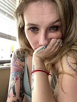 AutumnTides online show from 02-22-26, 05:00