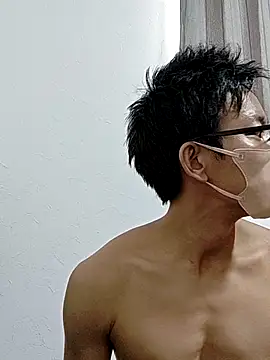 Snapshot of mitsuki0915 chatting on 02-02-26, 02:32 mitsuki0915 online show from 02-02-26, 02:32